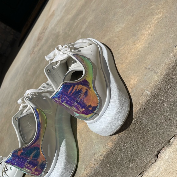Alexander McQueen oversized sneaker 44 11 us eu iridescent blue rare. No box - Picture 5 of 8
